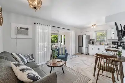 Image de Cozy Delray Beach House Waterfront Intracoastal