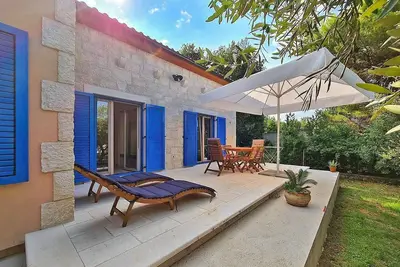 Image de Maison de vacances Peroj pour 1 - 5 personnes avec 2 chambres à coucher - Maison de vacances