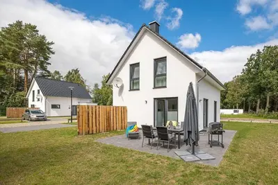 Image de Maison de vacances Bodstedt pour 1 - 6 personnes avec 3 chambres à coucher - Maison de vacances