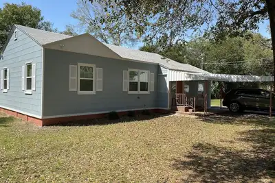 Image de \"Blue Angels\" Bungalow