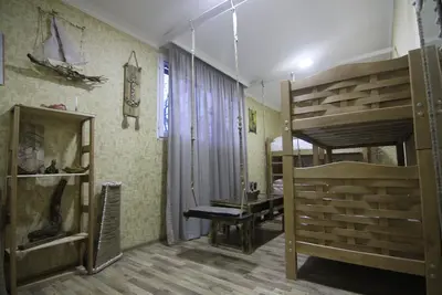 Image de Hello. I'm Aleko. My apartment is located in the old part of town Avlabari.