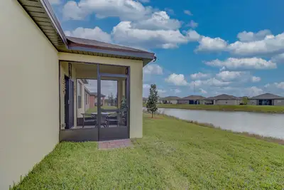 Image de Spacious 3br residential near the beach (10 mins)
