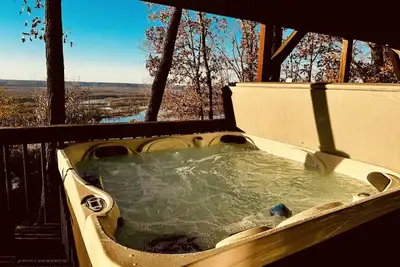 Image de Majestic View Sleeps 8-Hot Tub