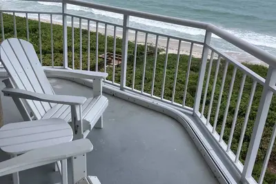 Image de Ocean Front Beauty! !