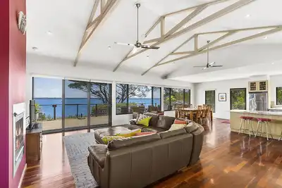 Image de Serenity, Relaxation, Magnificent water views and stunning Sunsets! . . .