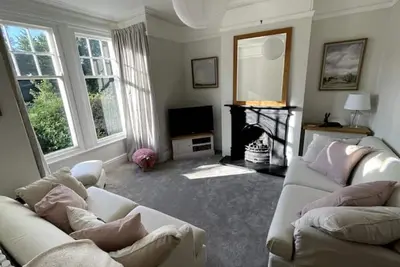 Image de Castle Cottage in Conwy - 2 minute walk into Conwy yet has delightful garden