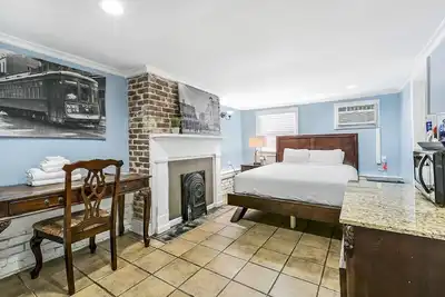 Image de Relaxing Nola Getaway on Canal