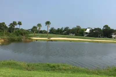 Image de \"Saintly\" at Sea Palms 18th Green