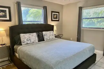 Image de Sunshine Acre. King Master Suite & Big Yard