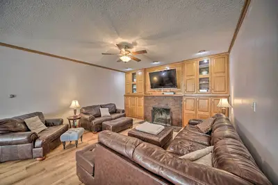 Image de Pet-Friendly Ogallala Home ~ 7 Mi to Lakefront!