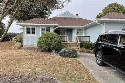 Image de Oak Island / Caswell Beach Golf & Beach House
