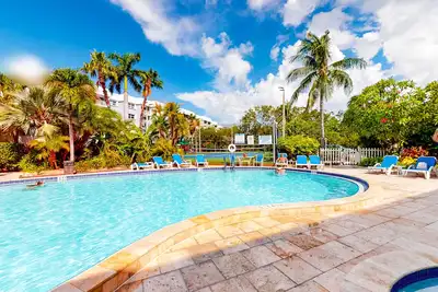Image de Wonderful Condo in Key West w/Free WiFi, Lanai, A/C, Shared Hot Tub & Pool