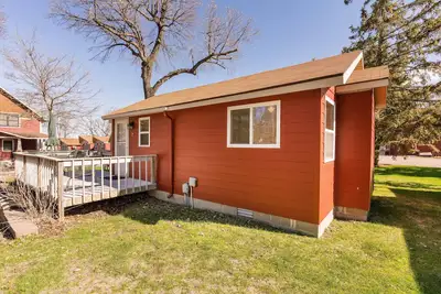 Image de Resort Living on 175ft of Sandy Beach on Ottertail Lake, Mn. - Cabin #7