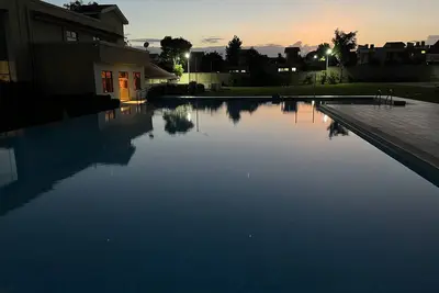 Image de Cozy Neat Quiet Deluxe Home-Stay near Bangalore Airport