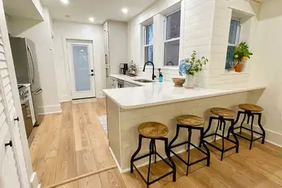 Image de Newly Renovated Home in The Heart of Ventnor City