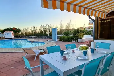 Image de Arguineguin, two bedrooms bungalow, pool & wifi 🏡