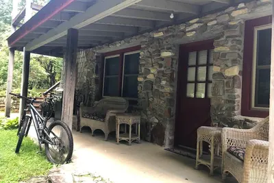 Image de Log Cabin Suite2-RideIn RideOut