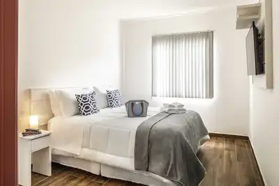Image de Spacious 1 Bedroom Studio - 35m² - Fully Furnished - Near Ufop