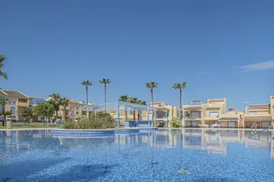 Image de Paradise Apartment. Fantastic terrace. Communal swimming pool. Wifi and beach.