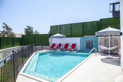 Image de 2 Bedroom Villa with Outdoor & Heated Indoor Pool, Central Kalkan