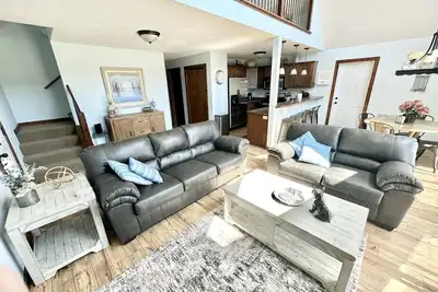 Image de Bridges Bay cabin#65-sleeps 9+
