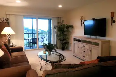 Image de 2 Bed/2 bath Condo Steps to Siesta Key Beach!