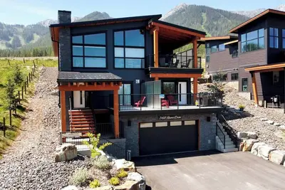 Image de Ski In to your Hot Tub & Sauna