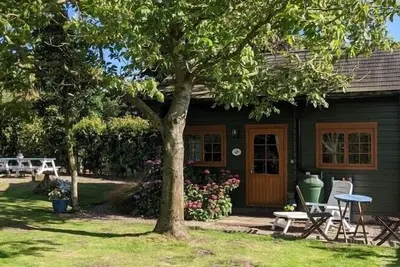 Image de Rustic Log Cabin - Dog Friendly - Sleeps 2 - Views