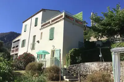 Image de Maison de village à 15 minutes de la plage