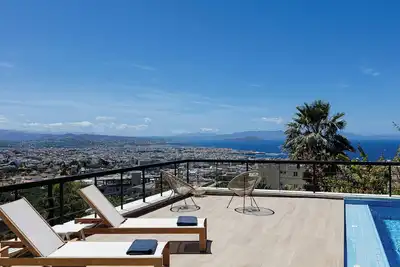 Image de Villa City View - Heated Pool - 5 min from centre - Majestic views