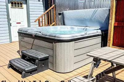 Image de Dog Friendly Private Cabin w Hot Tub Leadville-A