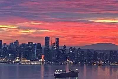 Image de Luxury 2 Bedroom 2 Bath Condo – In the heart of North Vancouver