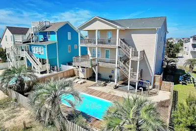 Image de \"C Mermaids\" - Dune home, 4 bedrooms / 3. 5 bath