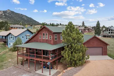 Image de Lone Pine: A Stunning Mountain Retreat