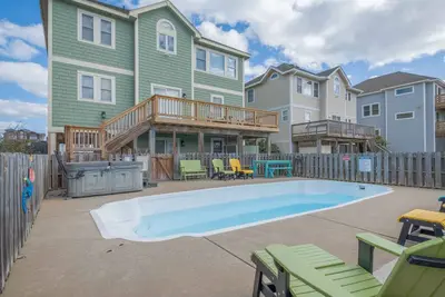Image de Semi-oceanfront Nags Head home | Sleeps 15!