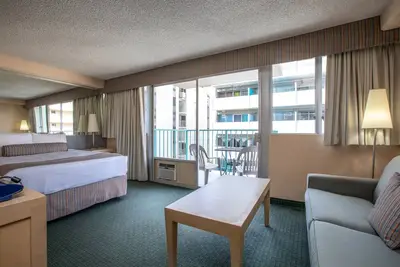 Image de Aqua Aloha Surf Waikiki 706 Deluxe Studio with Lanai and Partial City Views