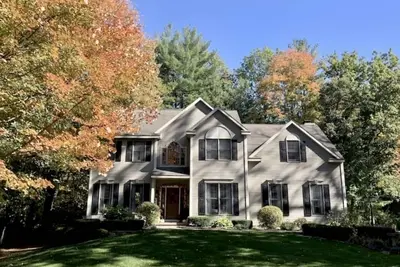 Image de Large Golf Course Home With Heated Pool!