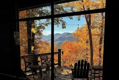 Image de See why winter in Wnc is the secret season!