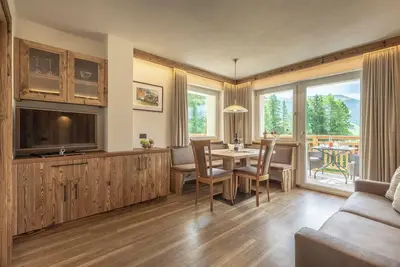 Image de Appartement de vacances \"Comfort2 La Mana\" avec vue sur les montagnes, Wi-Fi et jardin