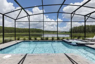 Lakeview Luxury Villa with Everything!