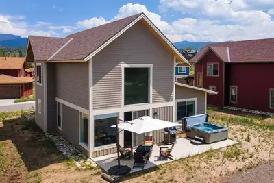 Image de Pet Friendly 3 bedroom, sleeps 10, private hot tub