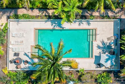 Image de Beach to Bay! Heated Pool and Dock on the Bay! Walk to the Beach and Restaurants