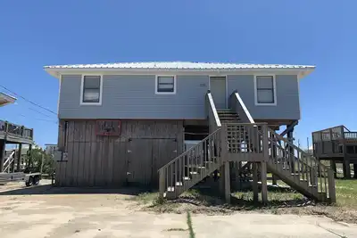 Image de A quaint beach house located in Dauphin Island's Silver Cay.