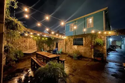 Image de 3br Shotgun | Gated Parking | 5 Min French Quarter