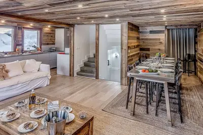 Image de Prestigieux chalet 4* à Tignes - 6 chambres, 6 salles de bain, parking, wifi