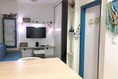 Apto aconchegante e bem localizado com ar e wi-fi
