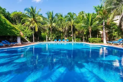 Image de Great location & Great price Condo
