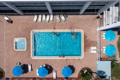 Image de Pineapple Pad Studio at Coastal Waters 105