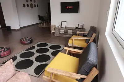 Image de Woodhouse-Modern 2bed Apt with 24\/7 power, Wifi & Pool