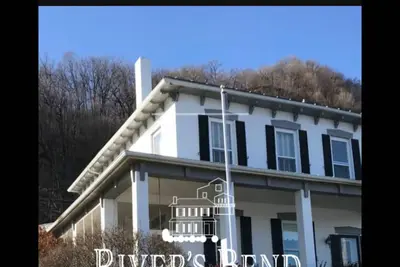 Image de Majestic Mississippi River Views! Booking for April!